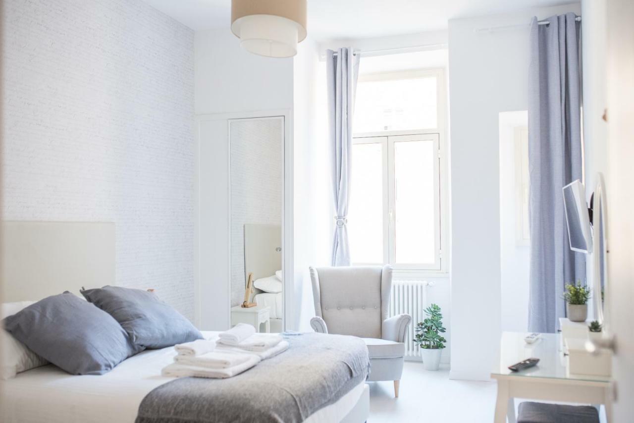 White Fanti Apartment Рим Екстер'єр фото